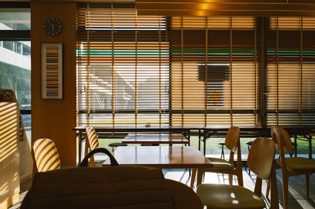 Cafe Blinds